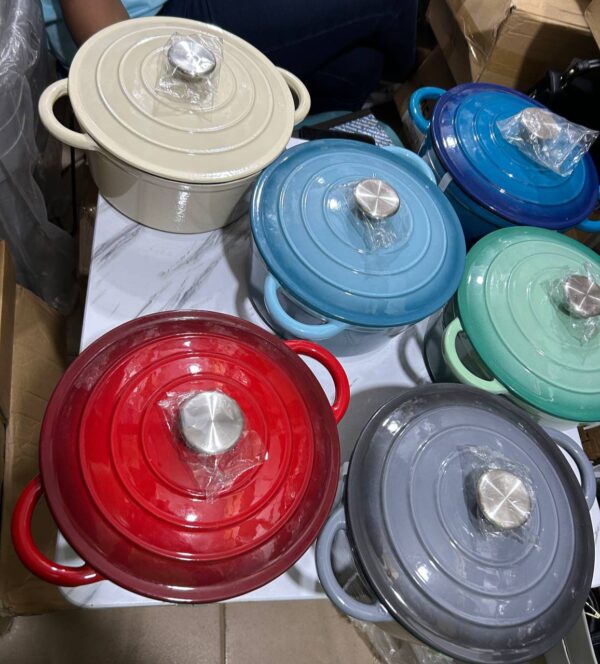 2025/04/IMG_20250414_155225_392.jpg 24cm heavy duty cast iron pot