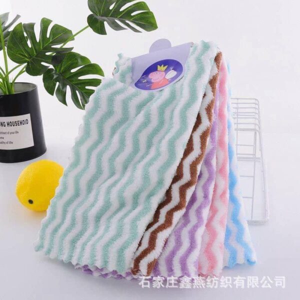 5pcs towel pattern 

30*30cm
