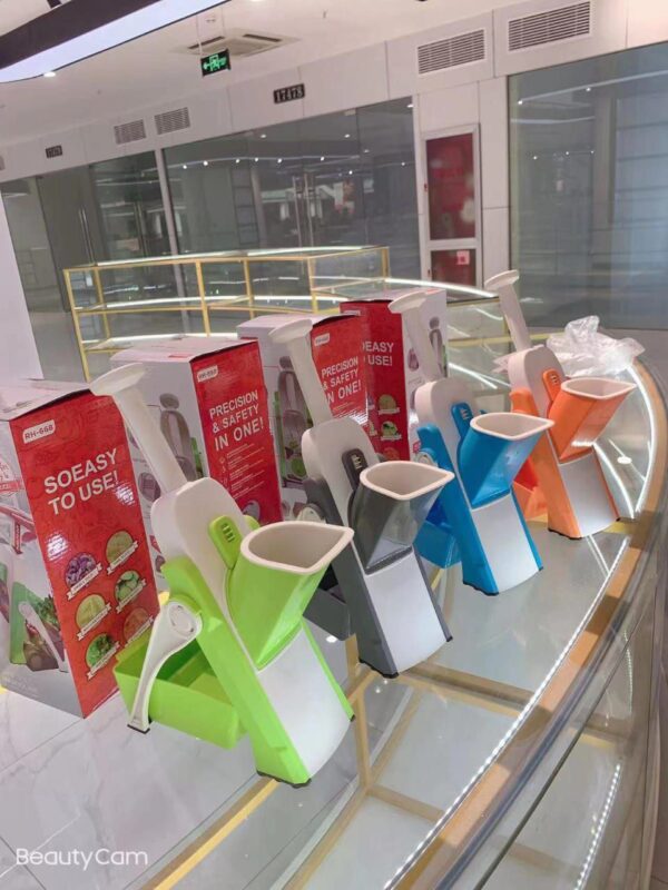 2025/08/IMG_20250817_200159_569-1.jpg Mandolin slicer